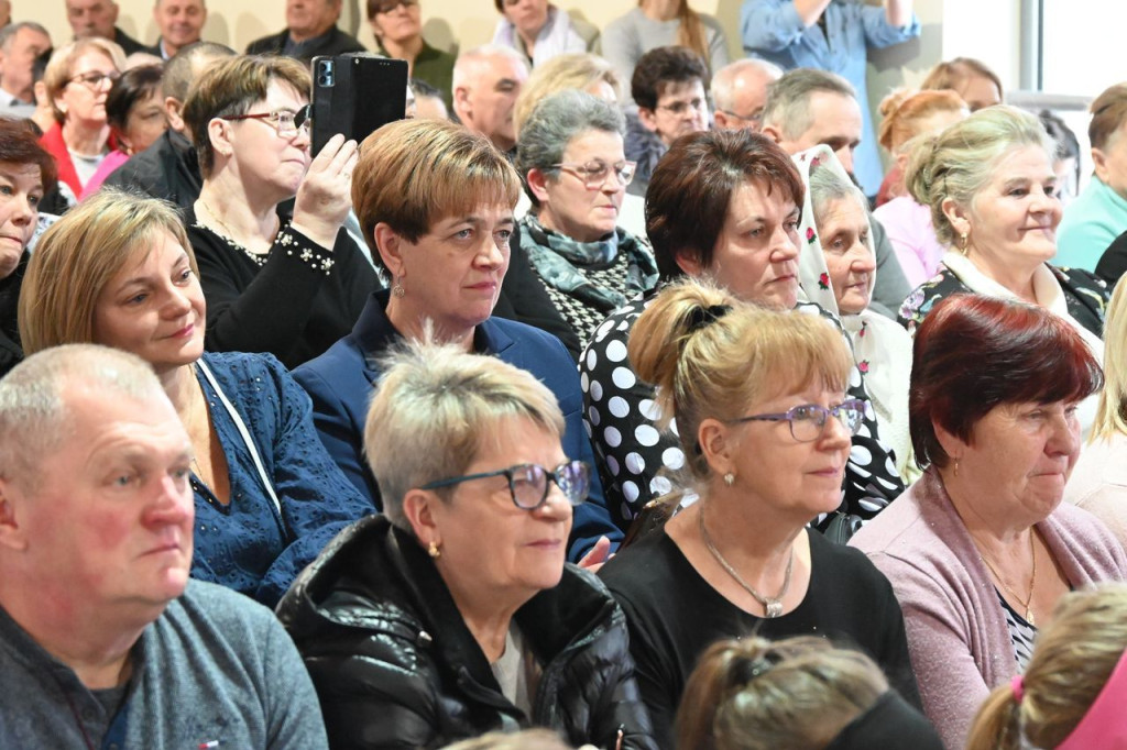 Dzień Babci i Dziadka w SP Ciche 1