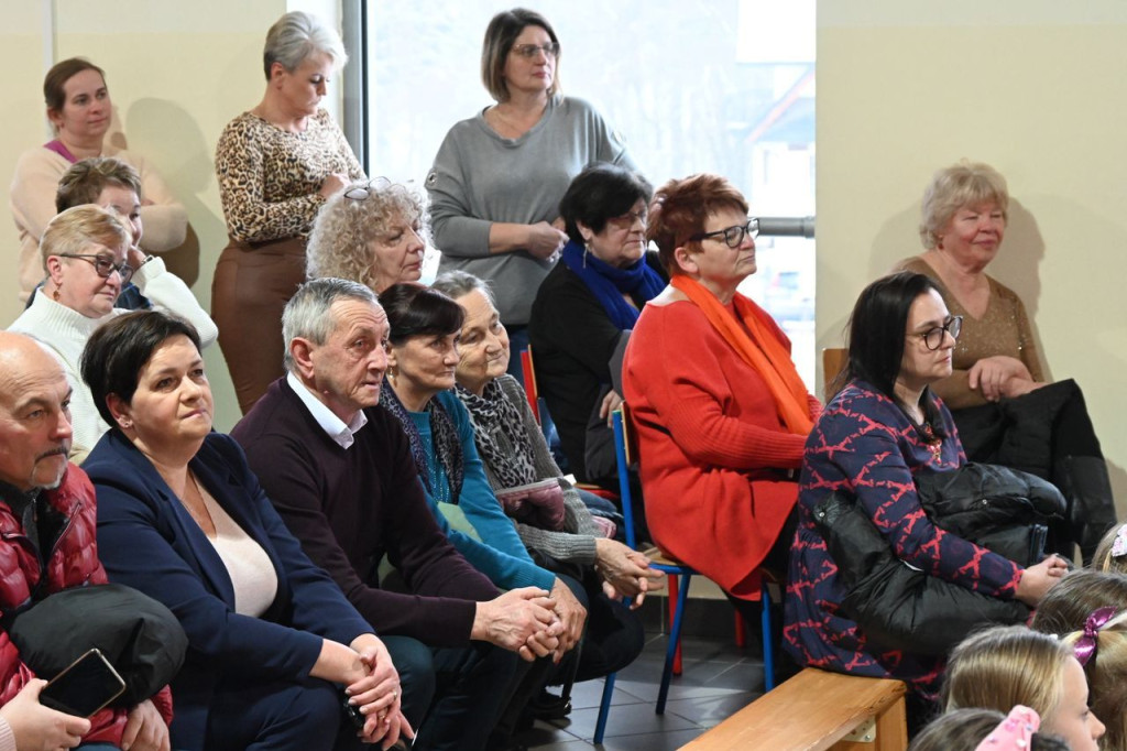 Dzień Babci i Dziadka w SP Ciche 1