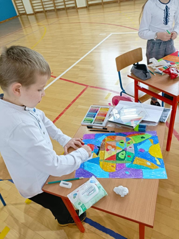 Młodzi artyści i ich wizje kubizmu