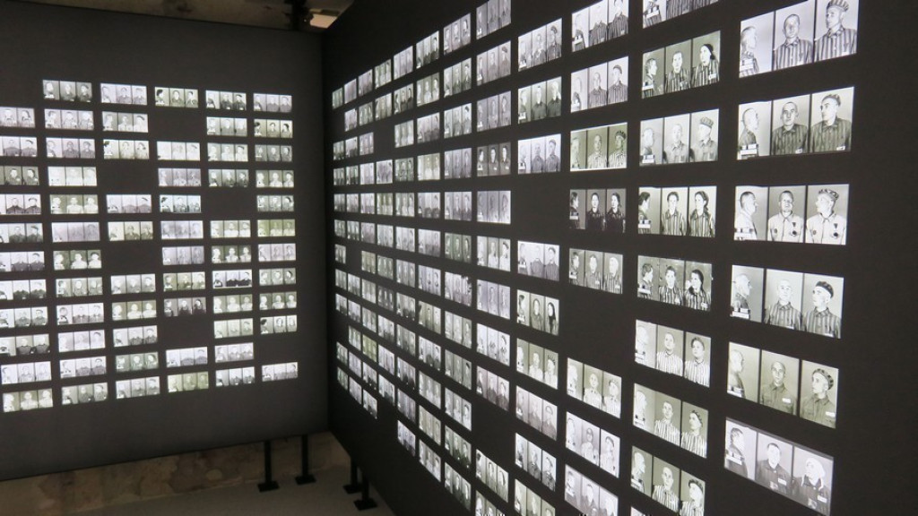 Palace, Katownia Podhala i brama do Auschwitz