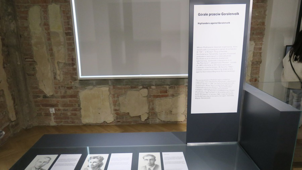 Palace, Katownia Podhala i brama do Auschwitz