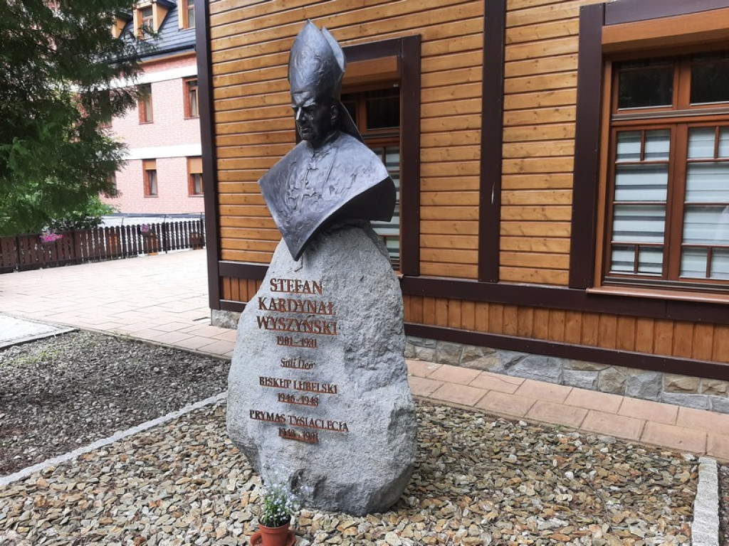 Józefa Pęksa-Czerniawska, Agata Nowakowska-Wolak i Wojciech Strączek nagrodzeni w "Księżówce"