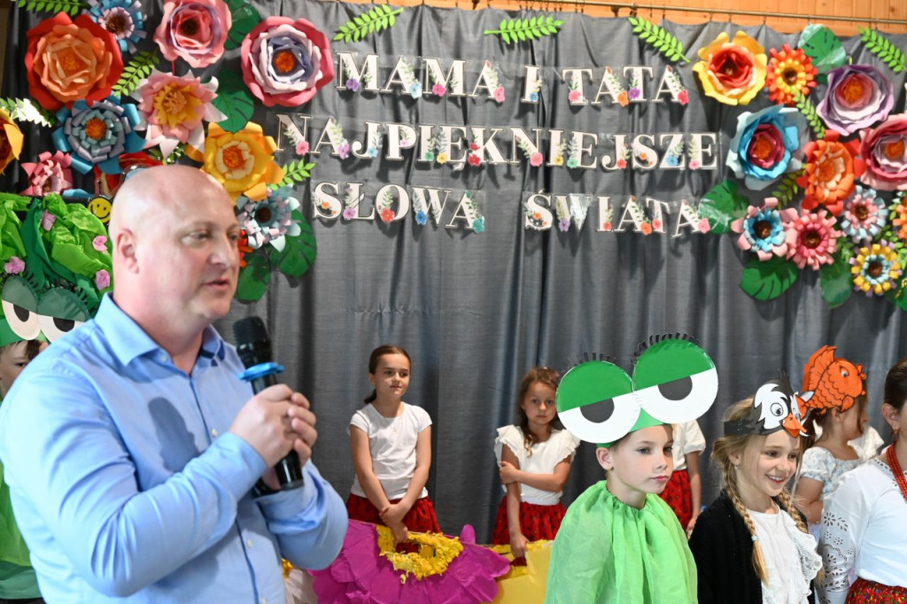 Z mamą i tatą fajnie jest!