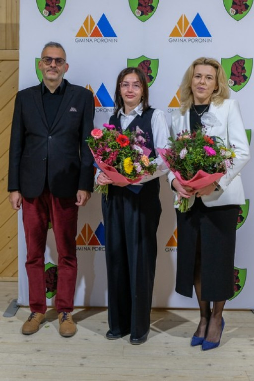 Nauczyciele i sportowcy docenieni w Poroninie