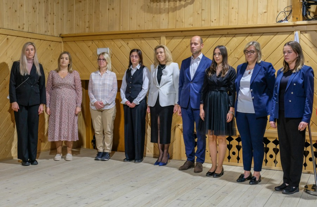Nauczyciele i sportowcy docenieni w Poroninie