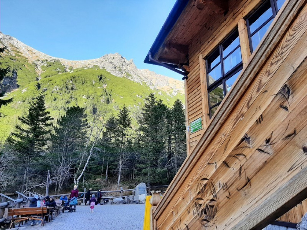 Okno pogodowe nad Morskim Okiem