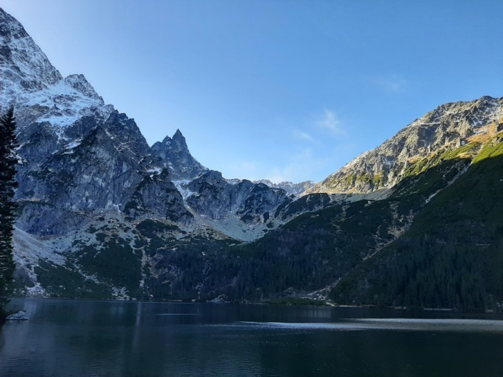 Okno pogodowe nad Morskim Okiem