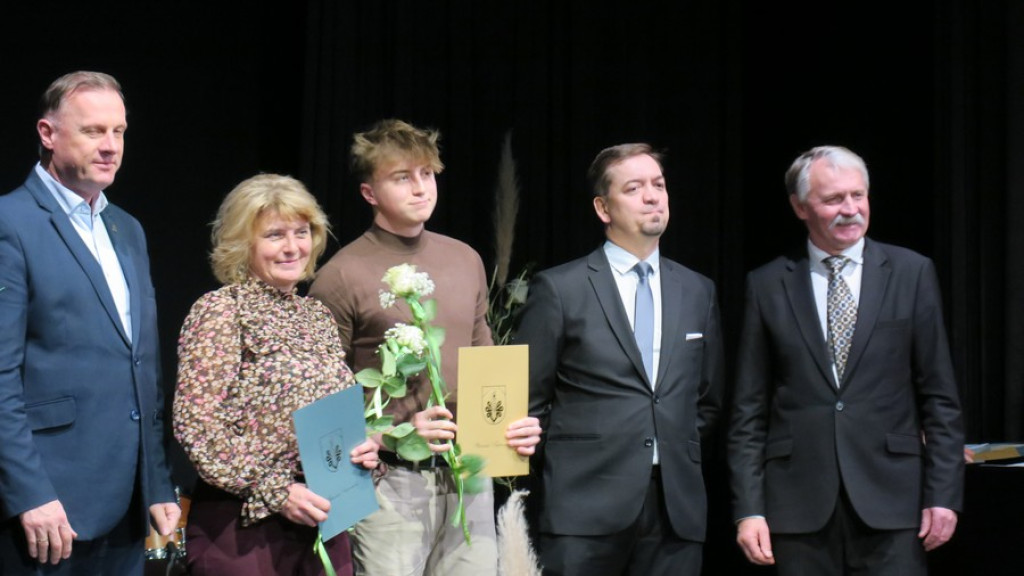 Powiatowa Gala Stypendialna w Teatrze Witkacego