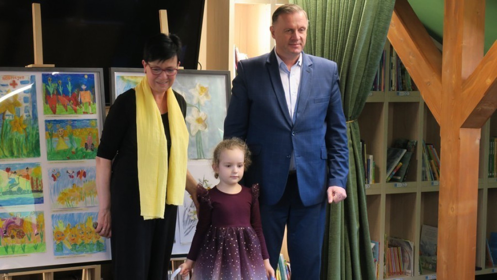 Żółty żonkil nadzieją dla hospicjum