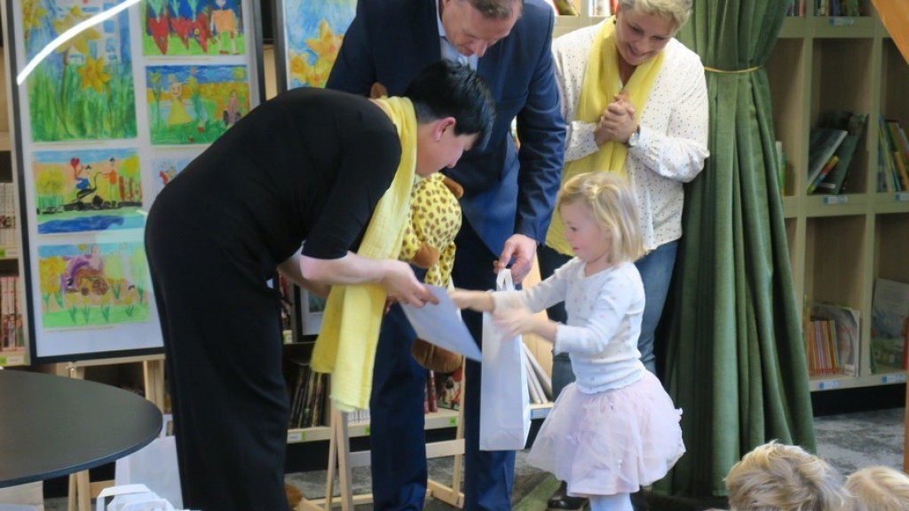 Żółty żonkil nadzieją dla hospicjum