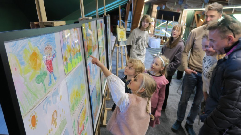 Żółty żonkil nadzieją dla hospicjum