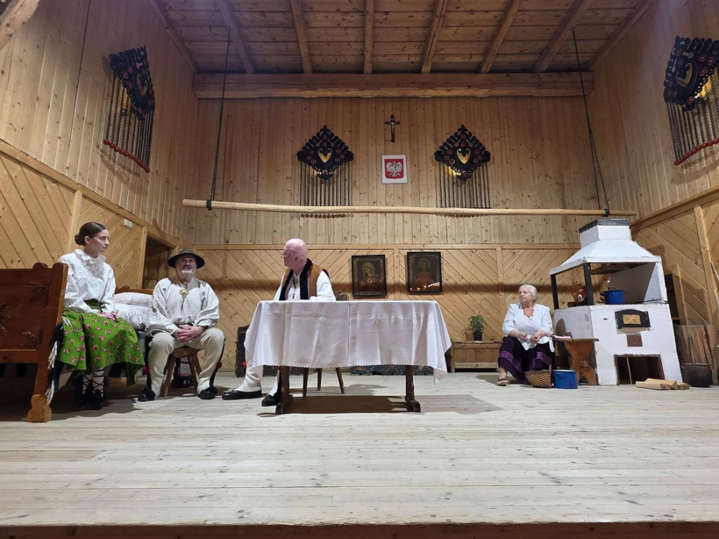 Kabaretowo-teatralne ferie w Poroninie za nami