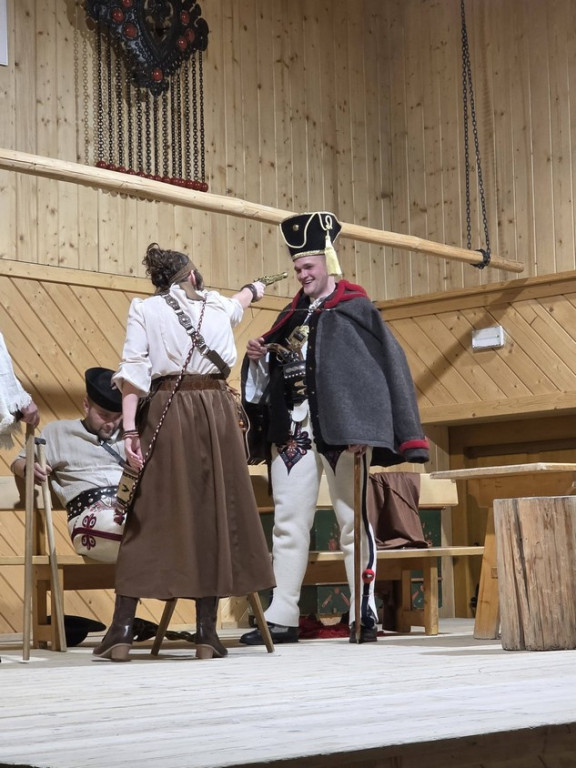 Kabaretowo-teatralne ferie w Poroninie za nami