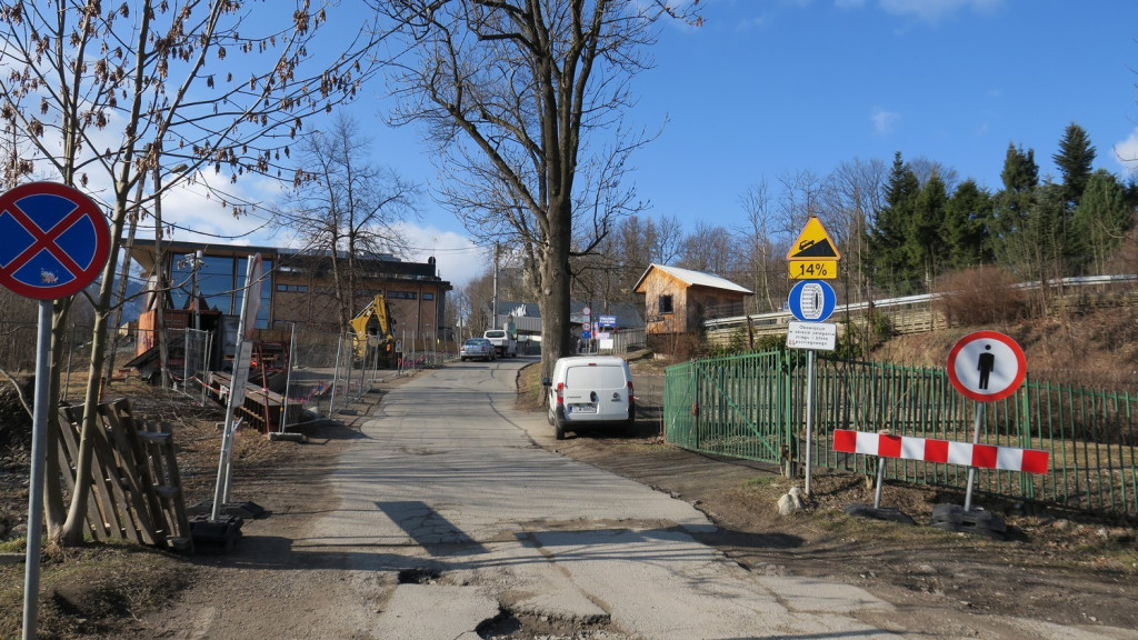 Gorąco na Walowej Górze, taki remont ludzi bulwersuje