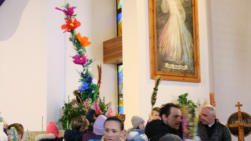 Najpiękniejsze palmy w Kościele Św. Krzyża w Zakopanem