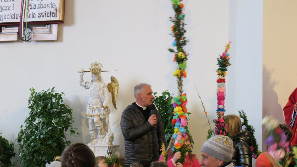 Najpiękniejsze palmy w Kościele Św. Krzyża w Zakopanem