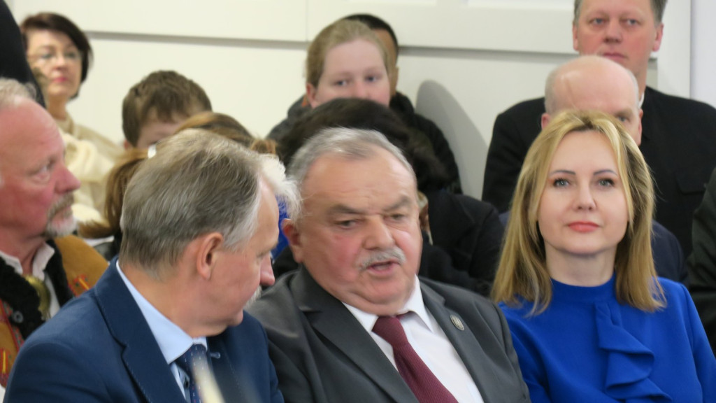 Półtora wieku tradycji ciesielskich i snycerskich pokoleń