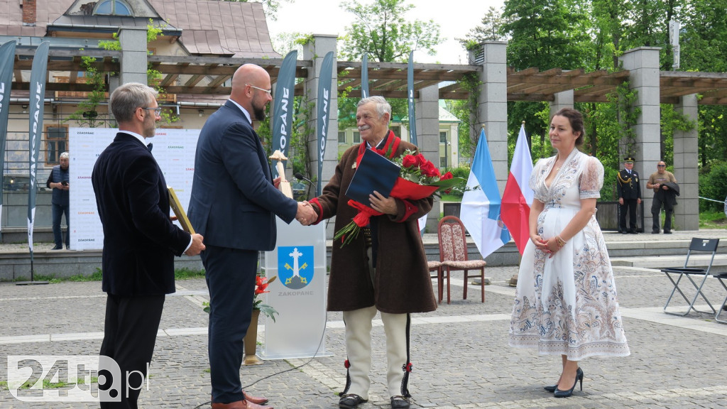 Grafik, sportowiec i samorządowiec nagrodzeni