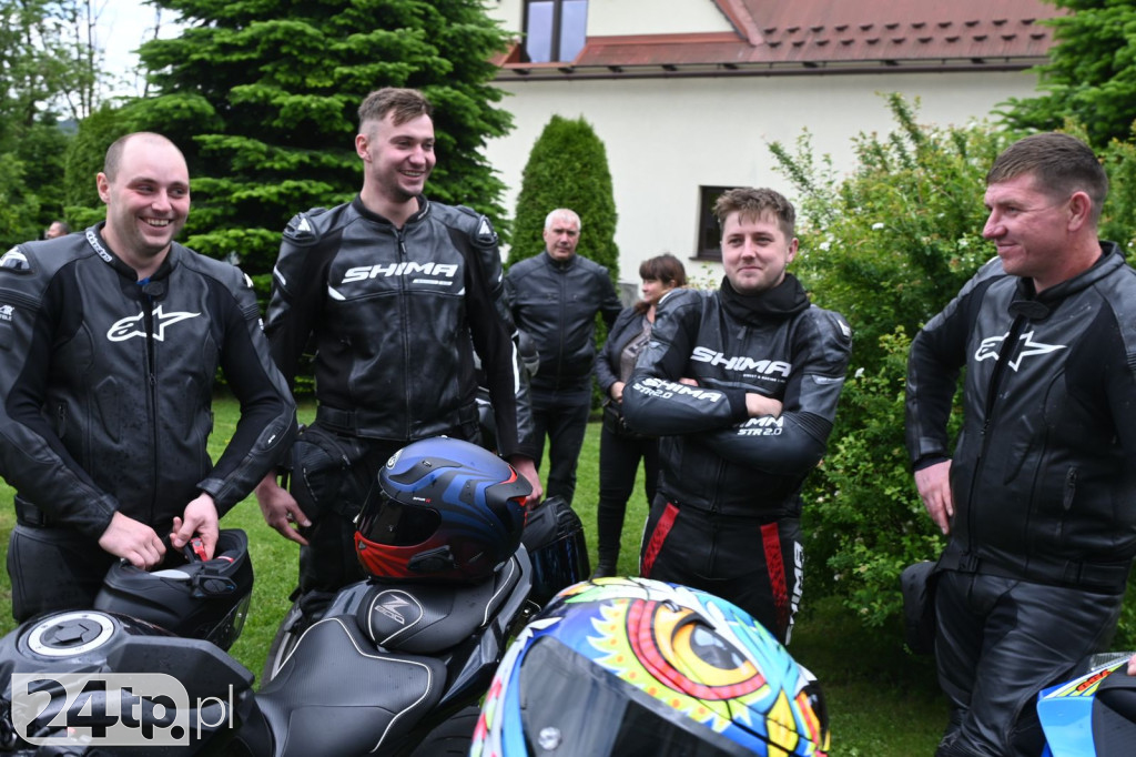 Motocykliści dojechali do Miętustwa