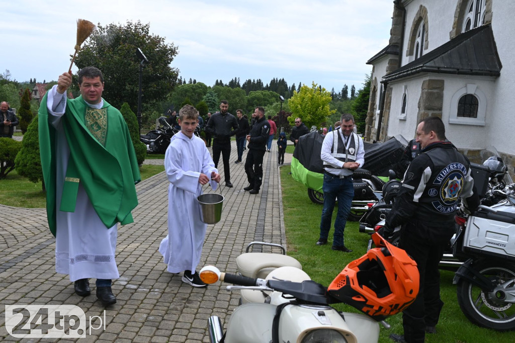 Motocykliści dojechali do Miętustwa