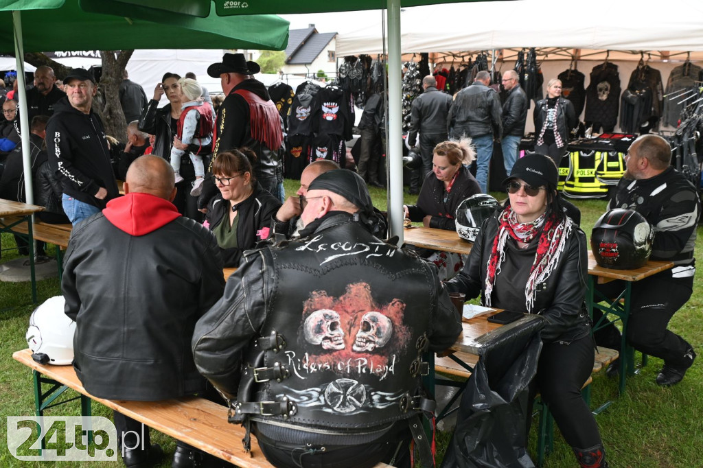 Motocykliści dojechali do Miętustwa