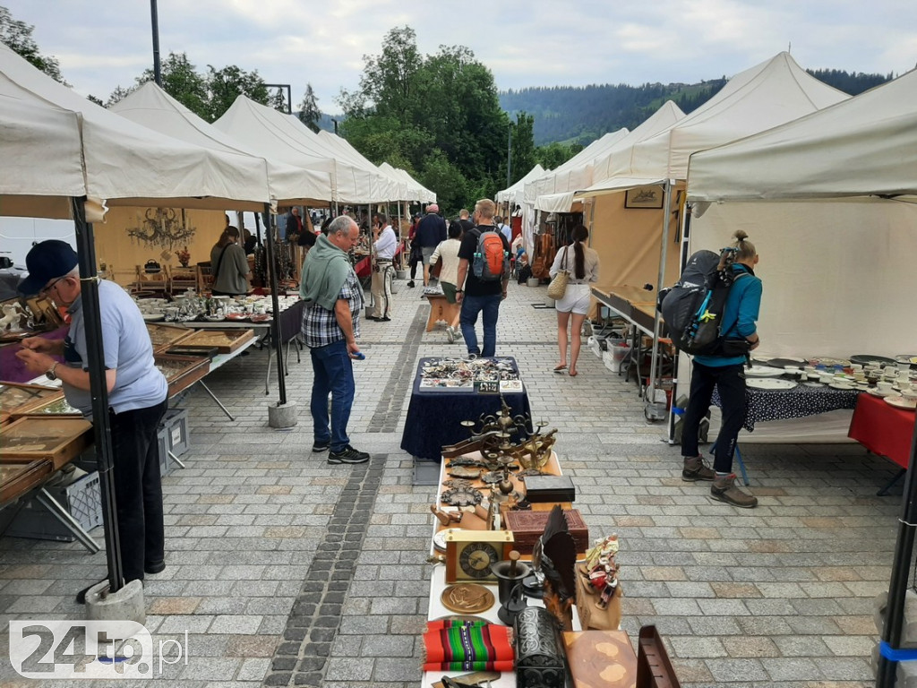 Kolekcjonerskie targi staroci pod Giewontem