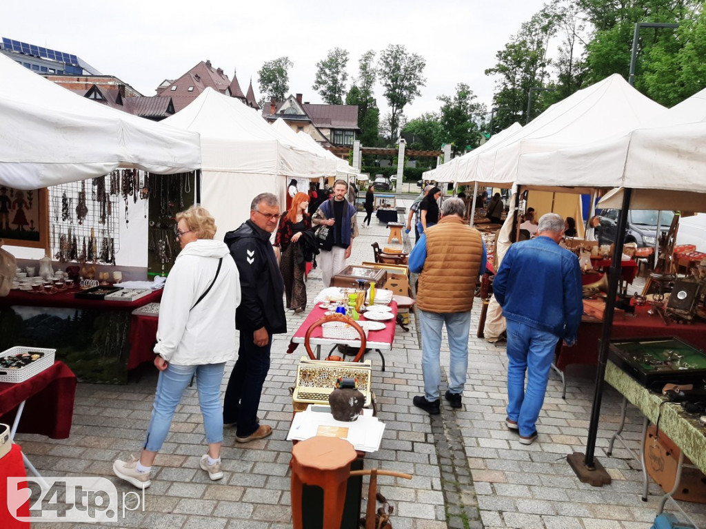 Kolekcjonerskie targi staroci pod Giewontem