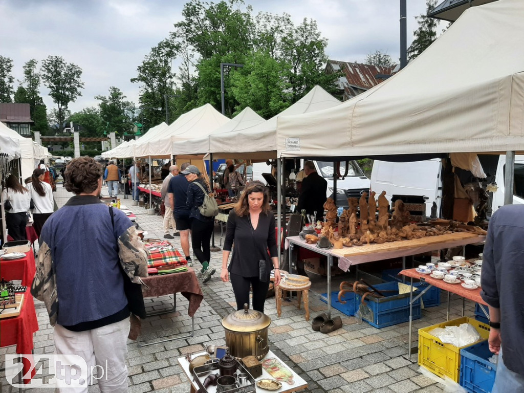 Kolekcjonerskie targi staroci pod Giewontem