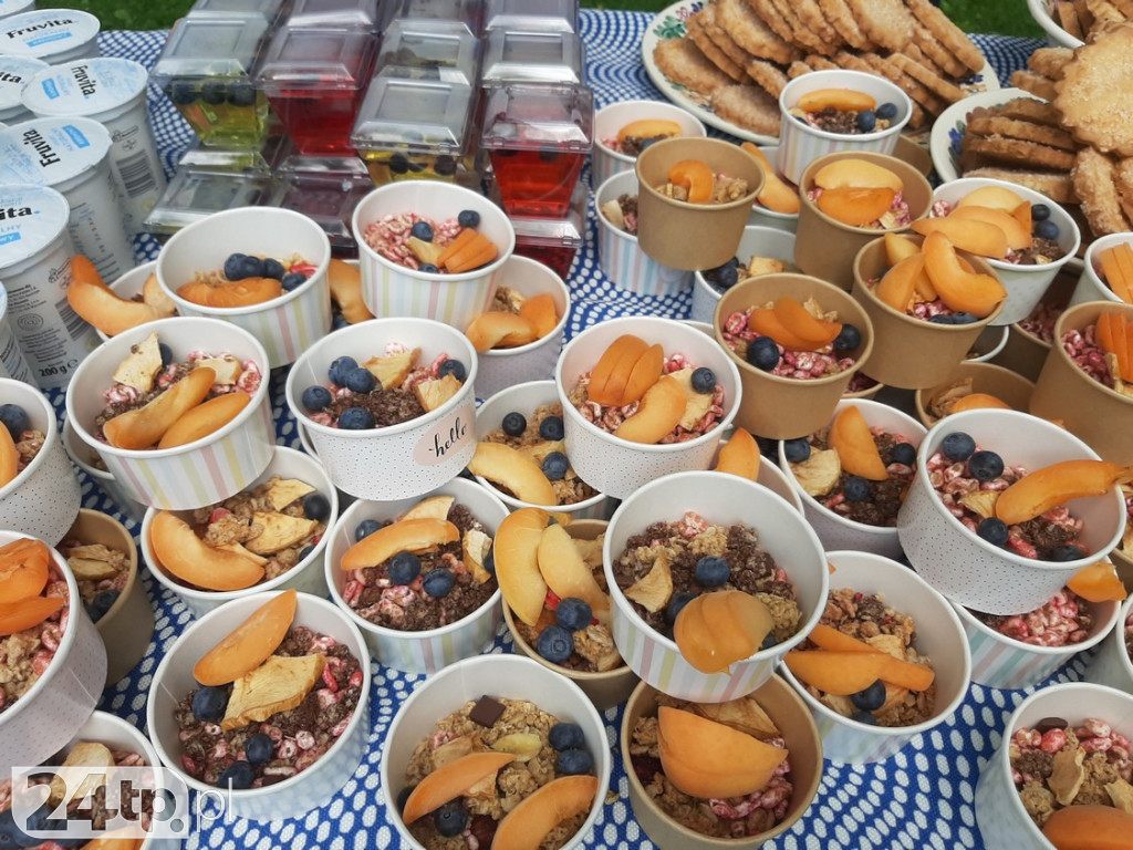 Pyszny piknik z bolesławicką ceramiką przy Kolibie