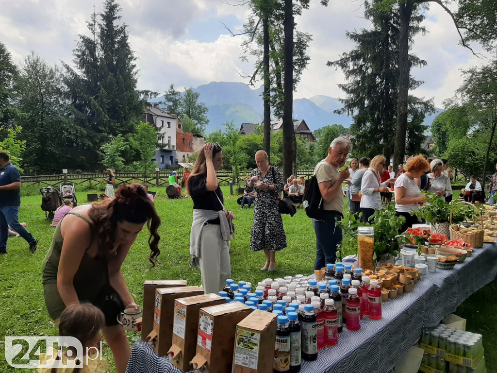 Pyszny piknik z bolesławicką ceramiką przy Kolibie