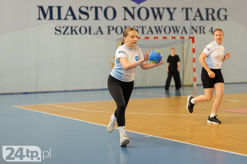 Igrzyska Młodzieży Szkolnej w Ręcznej Dziewcząt