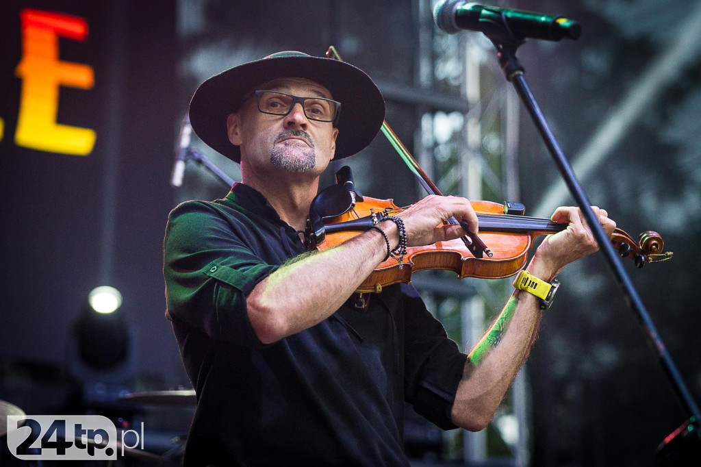 Korowód, taniec na 50 par i koncert Golec uOrkiestry.