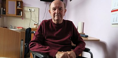 Edward Nadarkiewicz: Chłopiec ze skrzydłami
