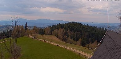 Podglądaj, co się dzieje wokół bacówki PTTK na Maciejowej