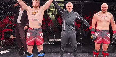 Tomasz Gustab triumfuje na gali OWW w Jaworznie