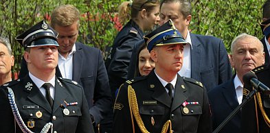  By liczba powrotów była taka sama jak wyjazdów. Najlepsze życzenia dla…