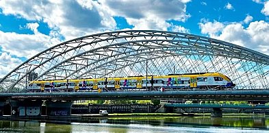 Pociągiem za złotówkę w Małopolsce