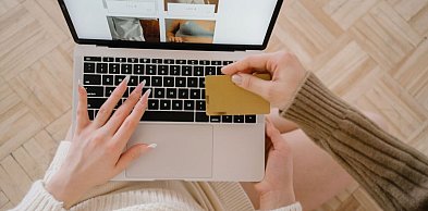 Jaką platformę ecommerce wybrać do założenia sklepu www?