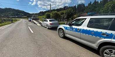 Wyprzedzał na trzeciego, okazało się, że był pijany