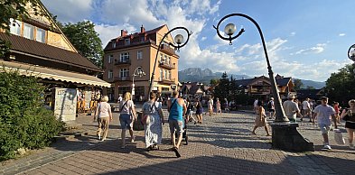 Gwar i skwar na Krupówkach (WIDEO)