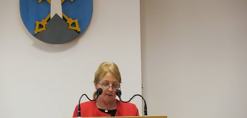 Polityka w radzie zgrzyta