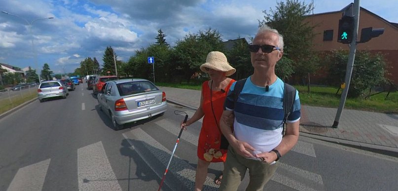 Usłyszeć ciemność czyli niewidomego niedostrzeganie (WIDEO)