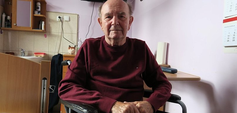 Edward Nadarkiewicz: Chłopiec ze skrzydłami