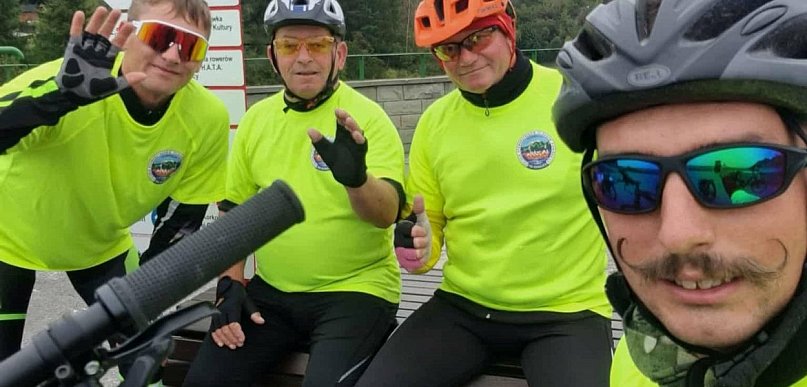 Flisacy wyruszli na rowerach na Jasną Górę