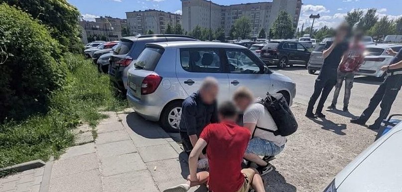 Policjant z Krościenka w brawurowej akcji w Krakowie