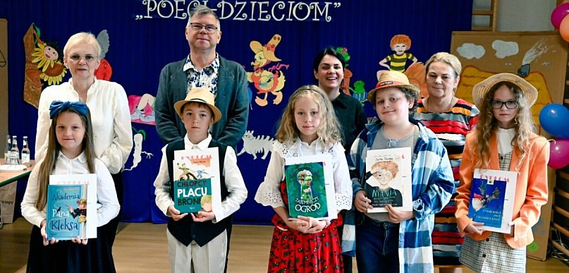 Poeci - dzieciom. Najmłodsi pokazali zdolności recytatorskie